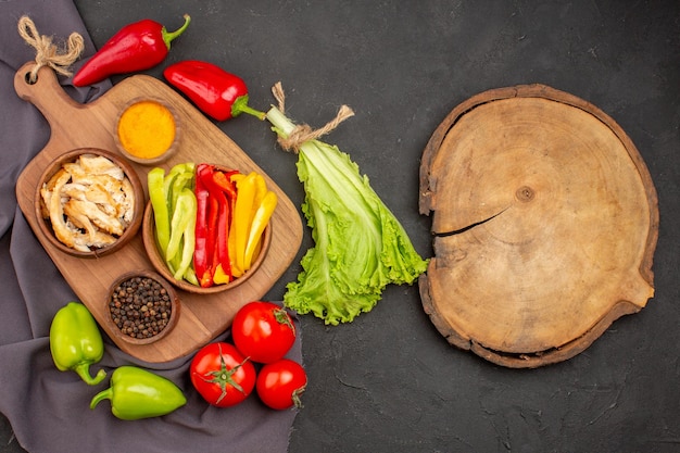 Deska do krojenia z warzywami